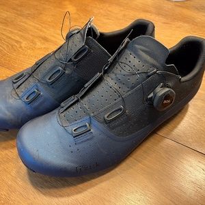 Fizik Tempo Wide Overcurve R4 Mens Cycling Shoes 3 Bolt Blue Black 43.5 10 1/2